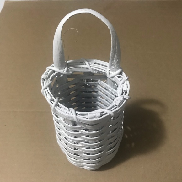 Vintage Wicker Hanging Basket - Picture 1 of 4